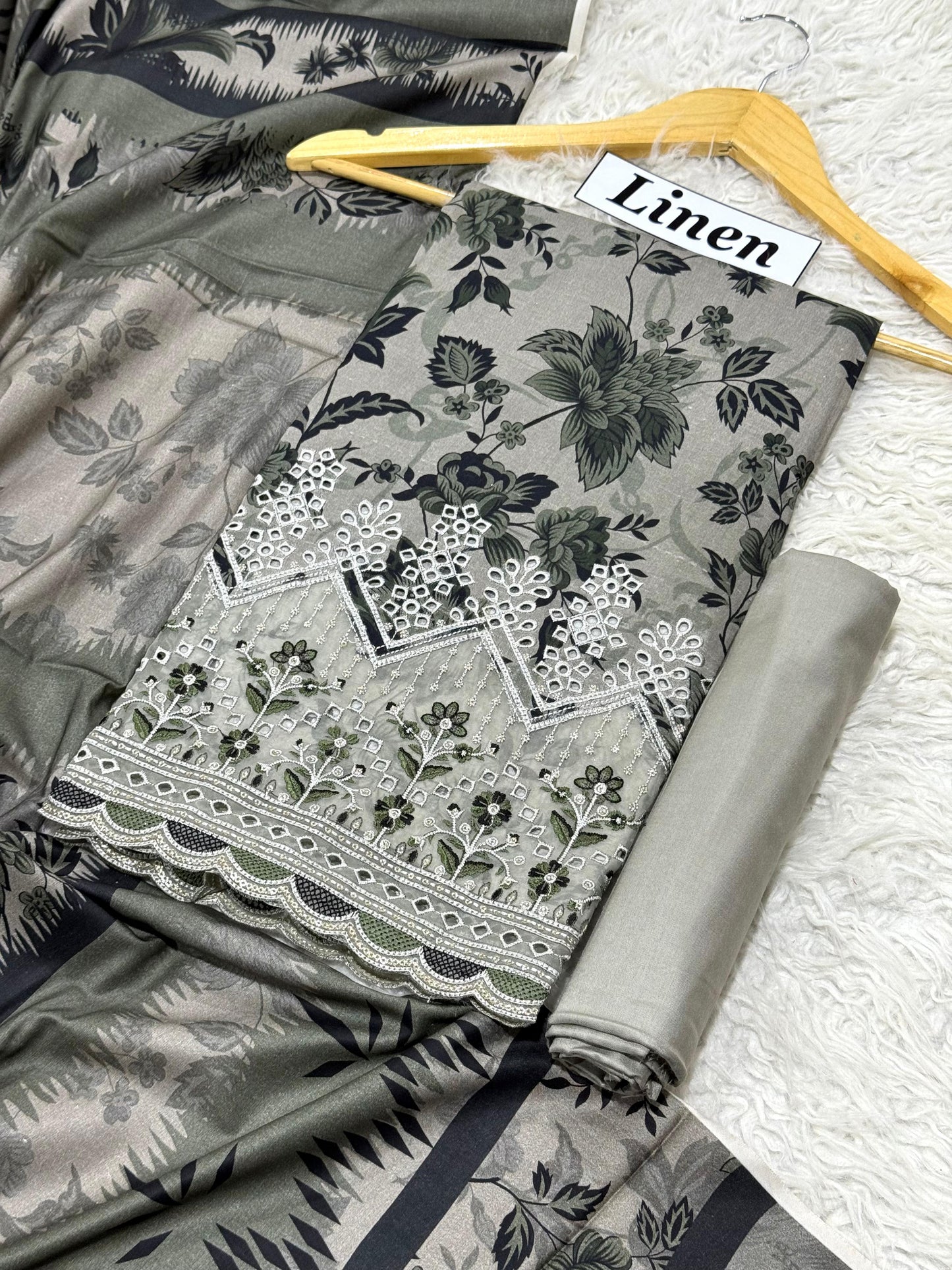 LINEN 3pc  Embroidered -DN-08